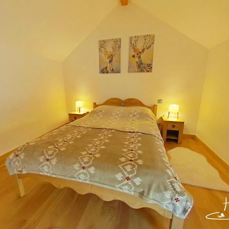 ונטרון Chalet Des Chauproyes מראה חיצוני תמונה